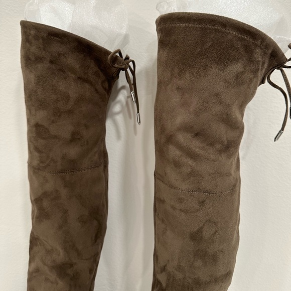 Marc Fisher Suede Over The Knee Riding Boots. Women’s Size 5M. Taupe/Brown. New - Picture 11 of 12